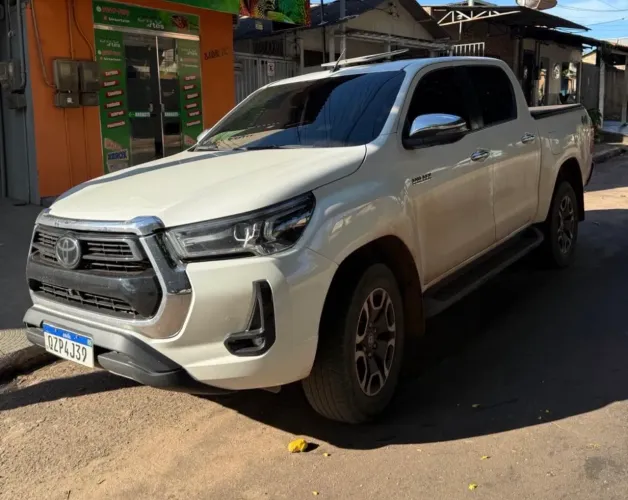 Toyota Hilux CD SRX 4X4 2.8 TDI 16V Diesel Aut. 2024