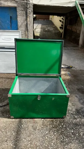 Caixa térmica reforçada 150L