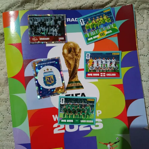 Vende-se figurinhas da copa do mundo de 2026