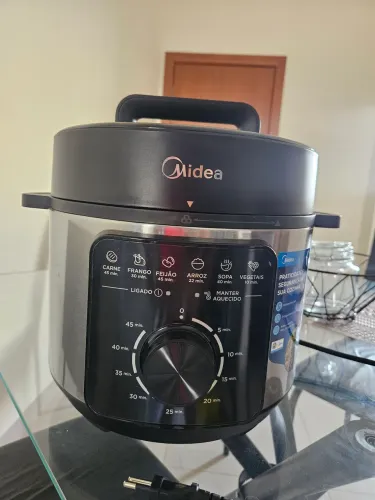 Panela de Pressão Elétrica 127v. 3 meses de Uso. EXCELENTE