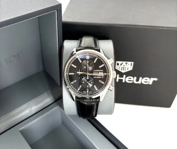 TAG Heuer Carrera Cronógrafo Preto Pulseira Couro Linha Premium