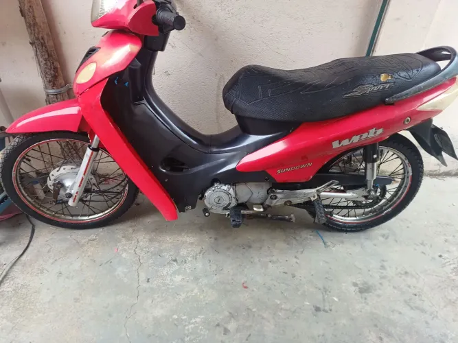 Moto web 100