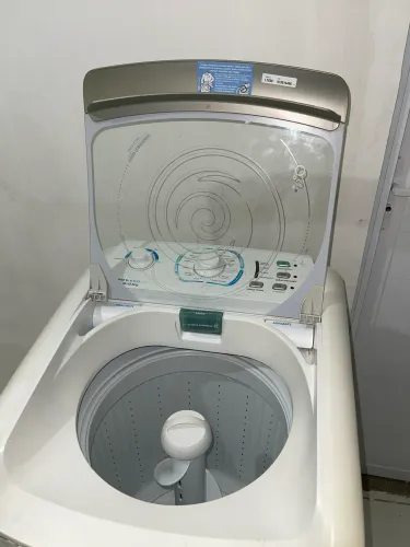 Máquina de Lavar Electrolux 8kg Turbo Economia LTE08 ? Excelente Estado!