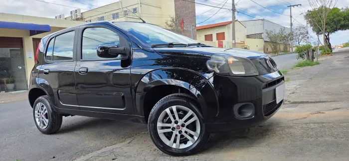 Fiat Uno Vivace/rua 1.0 EVO Fire Flex 8V 5P 2016