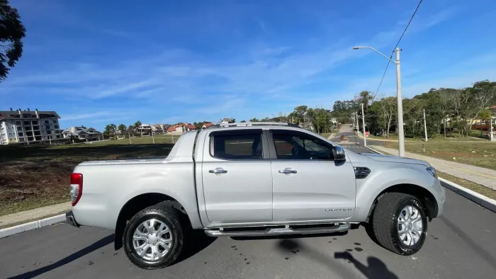 Ford Ranger Limited 2.5 16V 4X2 CD Flex 2017
