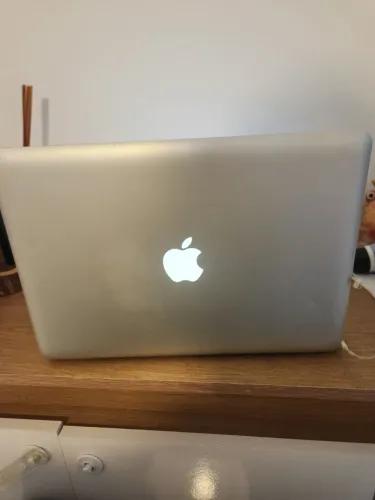 Macbook pro 2009 - Perfeito para cenográfica