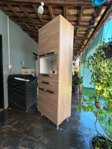 Armário vertical cozinha