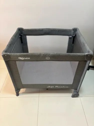Berço cobed kkbebê portatil e acopla na cama.