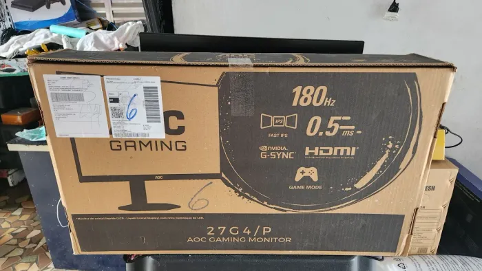 Monitor Gamer AOC 27 Pol, Full HD, 180Hz, 0.5ms, IPS, HDMI/DP, G-Sync, Preto,