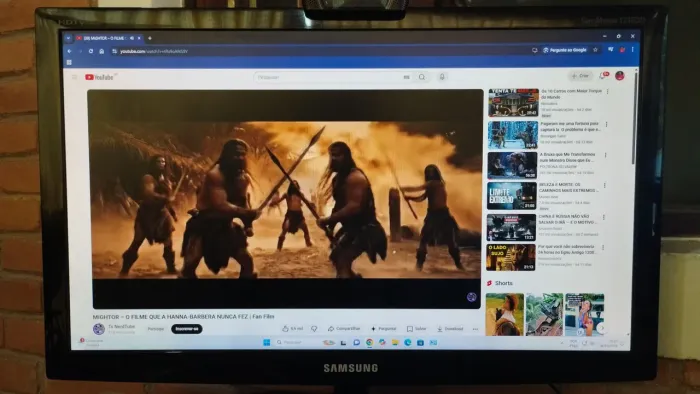 TV e Monitor (LED) (hdmi) HDTV 24 polegadas 