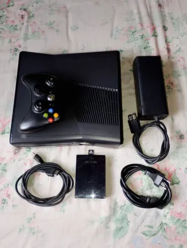 Xbox 360 slim destravado rgh 3.0 hd 500 gb lotado de jogos