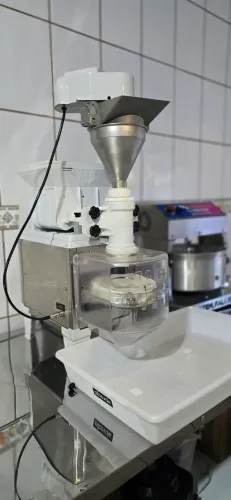 Modeladora SALGADOS e DOCES MCI Pratic 2R (Recheio Duplo)