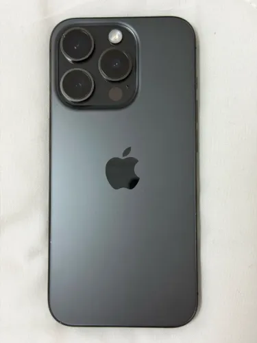 iPhone 15 pro - 256G - 100% bateria
