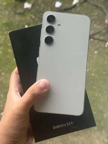 Samsung Galaxy s24+ (Plus)