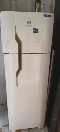 Geladeira Eletrolux