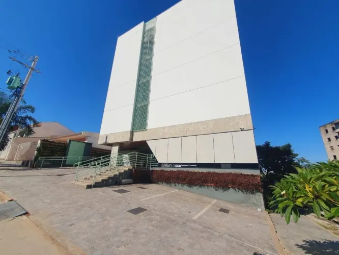 Apartamento com 1 dormitório para alugar, 20 m² por R$ 2.622,52/mês - Fragata - Marília/SP