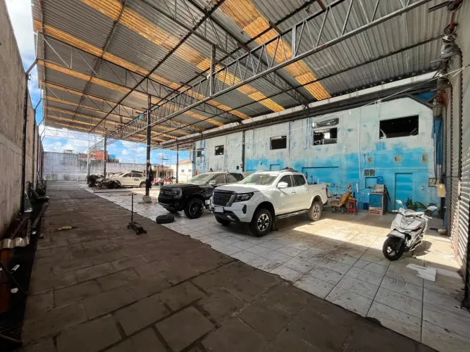 Galpão Comercial com 1.486m² na Av. Caxangá - Iputinga | Pronto para Uso