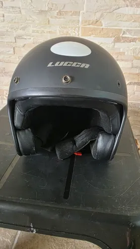 Capacete Custon Lucca Black com viseira