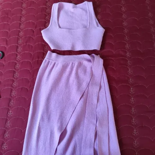 Conjunto tricot ( Saia e cropped)