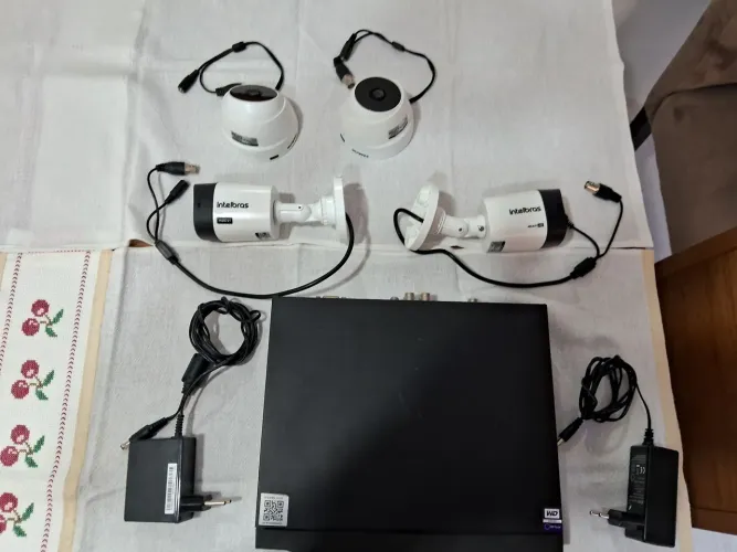DVR INTELBRAS 4 C. HD 1TB.