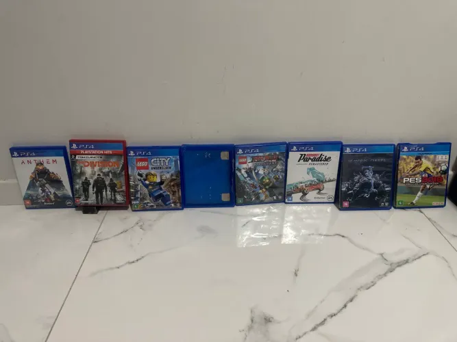 Vendo jogos ps4