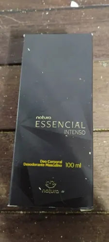 Natura Deo Corporal Desodorante Essencial Intenso Masculino 100ml