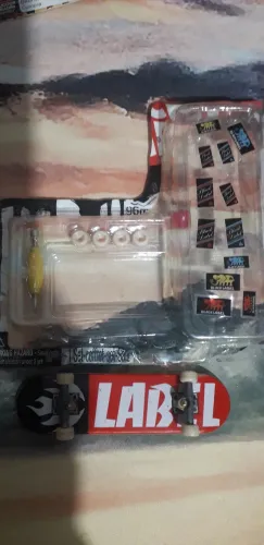 Tech deck black label