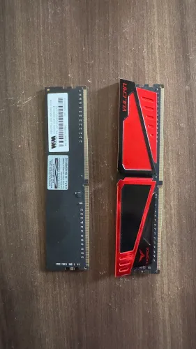 Par de Memórias DDR 4 8GB