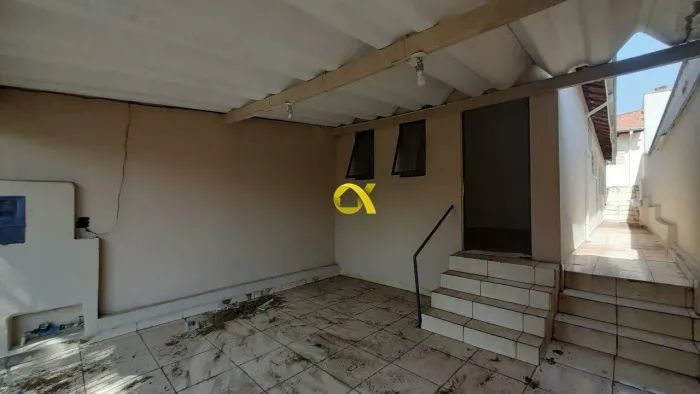 Ótima casa à venda no Jardim São Jorge!