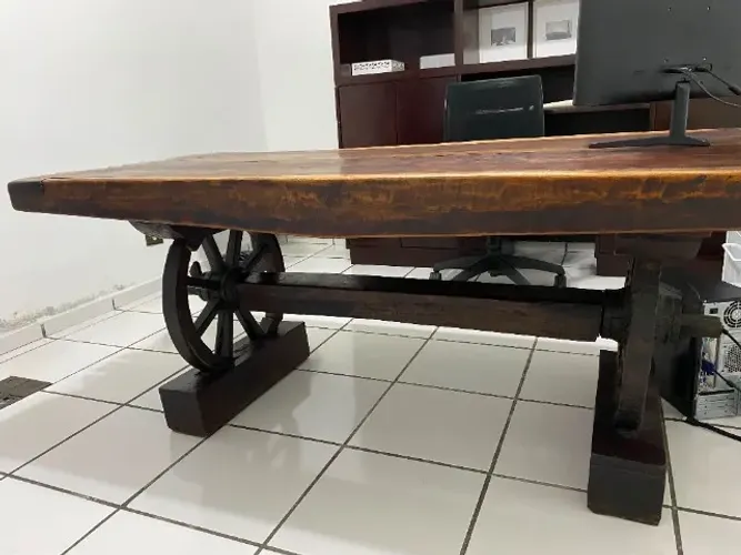Mesa Retangular Escritório Rústica Madeira Maciça +40 Anos Base Carruagem Excelente Estado