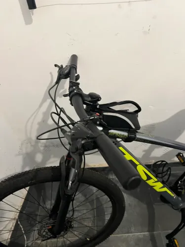 bicicleta esportiva 