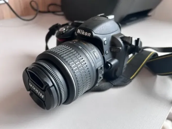 Máquina semi profissional Nikon D3100 + SSD 32G + Case + Lente 18/55mm
