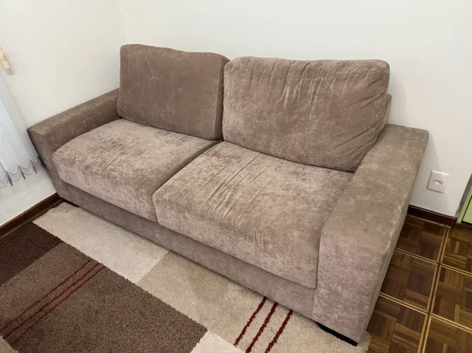 Sofá Plenitude Design 3 lugares em suede