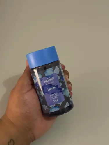 Body Splash Avon Aquavibe Refrescantes Leveza Blue Lotus - Edição Especial - 150ml