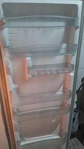 Vendo geladeira consul