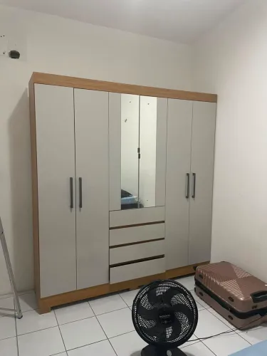 Guarda roupa de casal