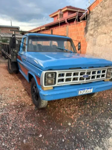Ford F-4000 3.9 Turbo Intercooler Diesel 2P Manual 1979