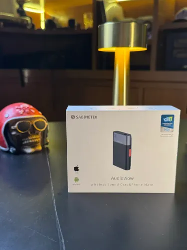 Microfone de Lapela Sabinetek AudioWow