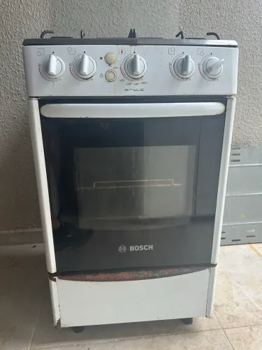 Fogão BOSCH 4 bocas usado