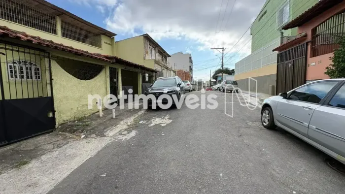 Imóvel para venda tem 325 metros quadrados com 6 quartos em Cruzeiro do Sul - Cariacica -