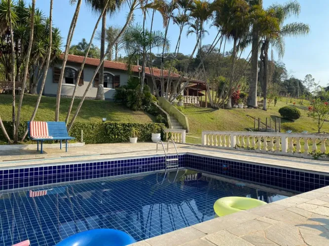 Chácara com 3 dormitórios à venda, 24000 m² por R$ 2.000.000 - Porteira Preta - Mogi das C