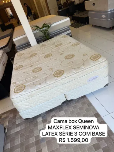 Cama box Queen MAXFLEX SÉRIE 3 LÁTEX SEMINOVO TOP - ENTREGAMOS