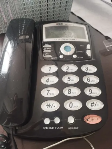 Aparelho telefone com Identificador de chamada