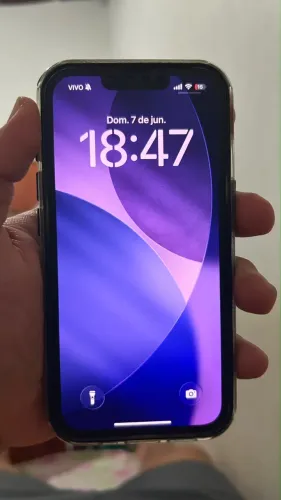 iPhone 16e