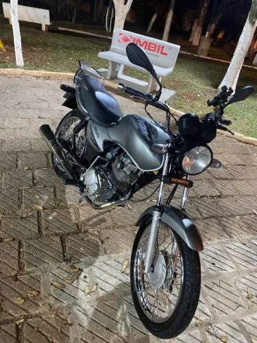 Vendo Honda CG 125 Titan 2002
