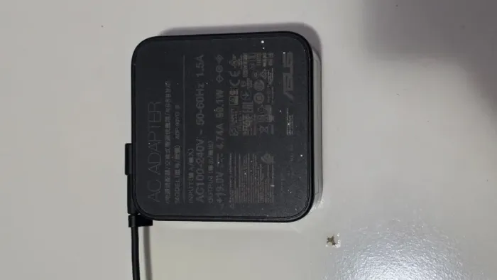Fonte Asus ADP-90YD