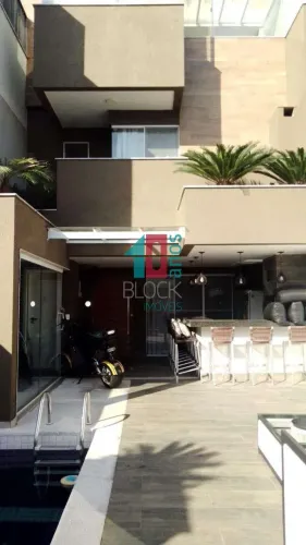 Recreio dos Bandeirantes | Casa de Condomínio 4 quartos, sendo 4 suites