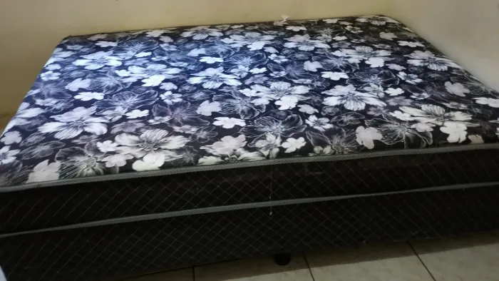 Cama box casal