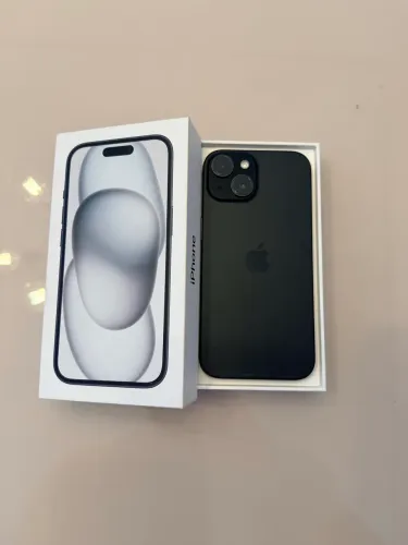iPhone 15 128GB - Muito Novo