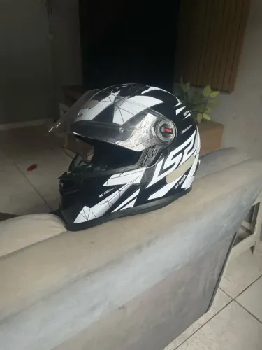 LS2